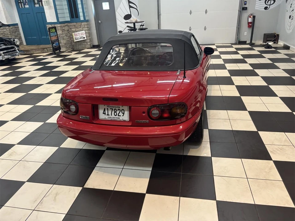 1990 Mazda NA MX-5 Miata - Image 5 of 30