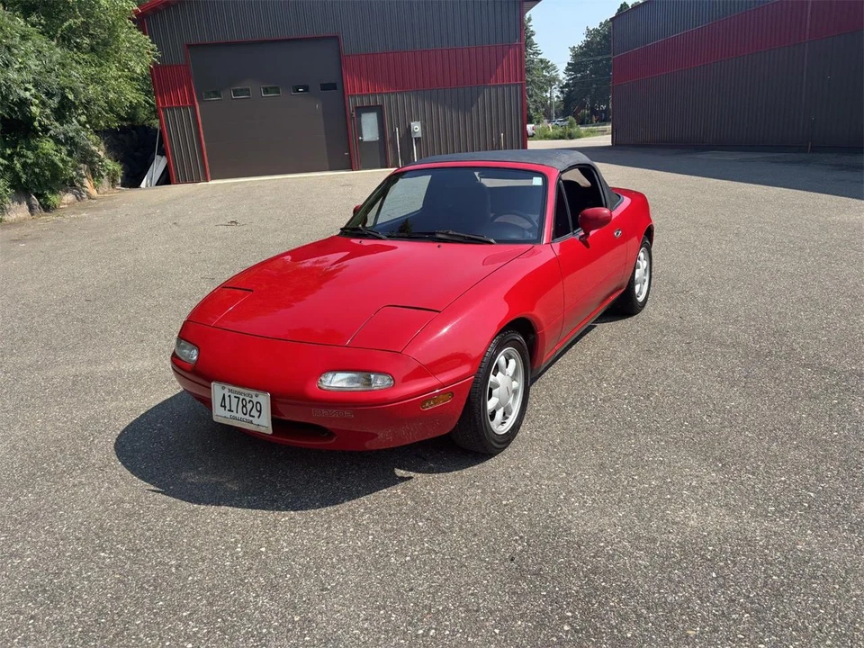 1990 Mazda NA MX-5 Miata - Image 2 of 30