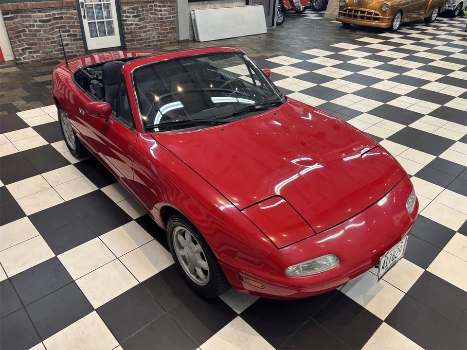 1990 Mazda NA MX-5 Miata - Image 12 of 30