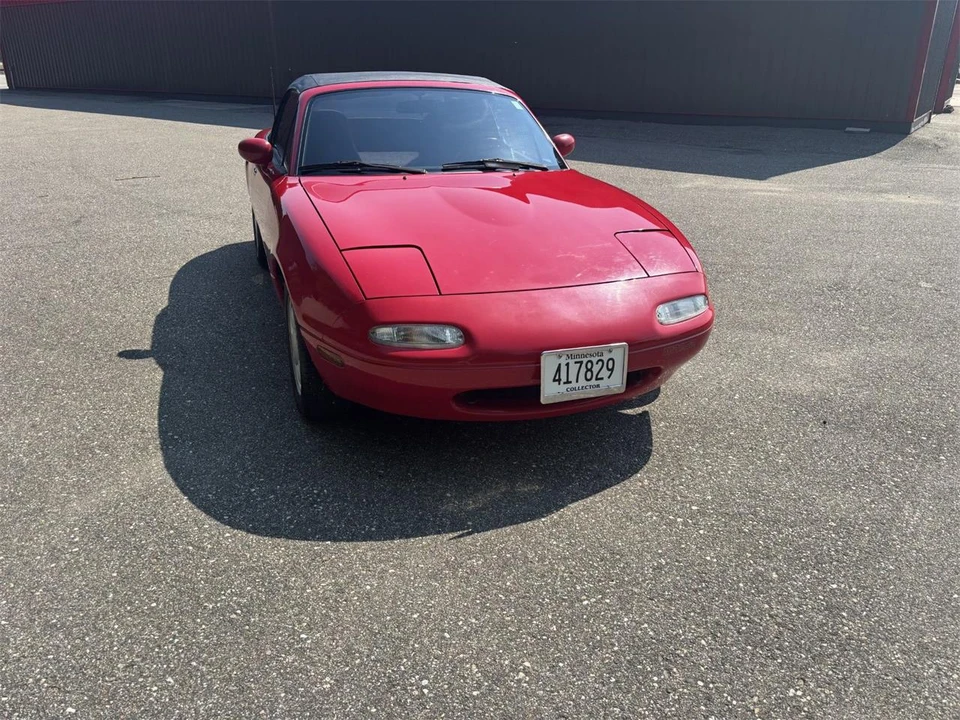 1990 Mazda NA MX-5 Miata - Image 20 of 30