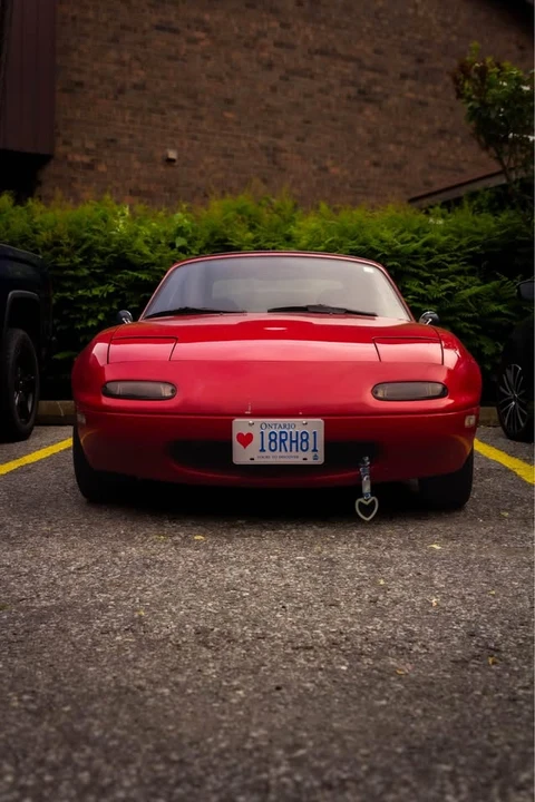 1990 Mazda NA MX-5 Miata - Image 5 of 10