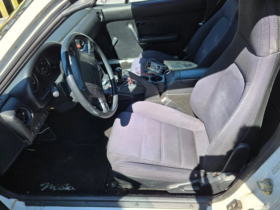 1990 Mazda NA MX-5 Miata - Image 5 of 16