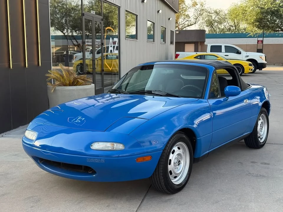1990 Mazda NA MX-5 Miata - Image 2 of 20