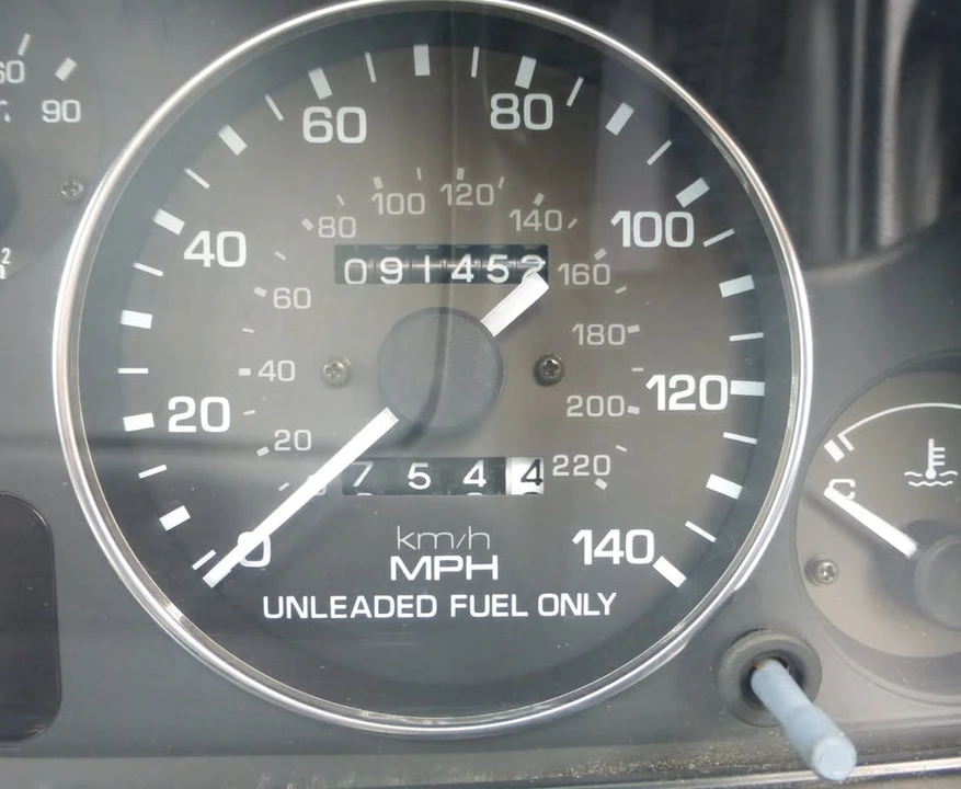 1990 Mazda NA MX-5 Miata - Image 12 of 17