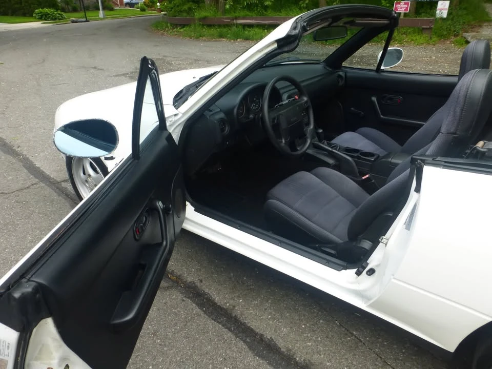 1990 Mazda NA MX-5 Miata - Image 7 of 17