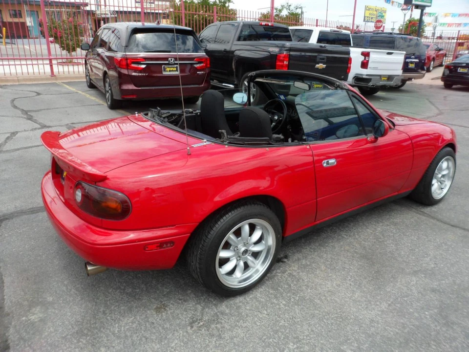 1990 Mazda NA MX-5 Miata - Image 7 of 31