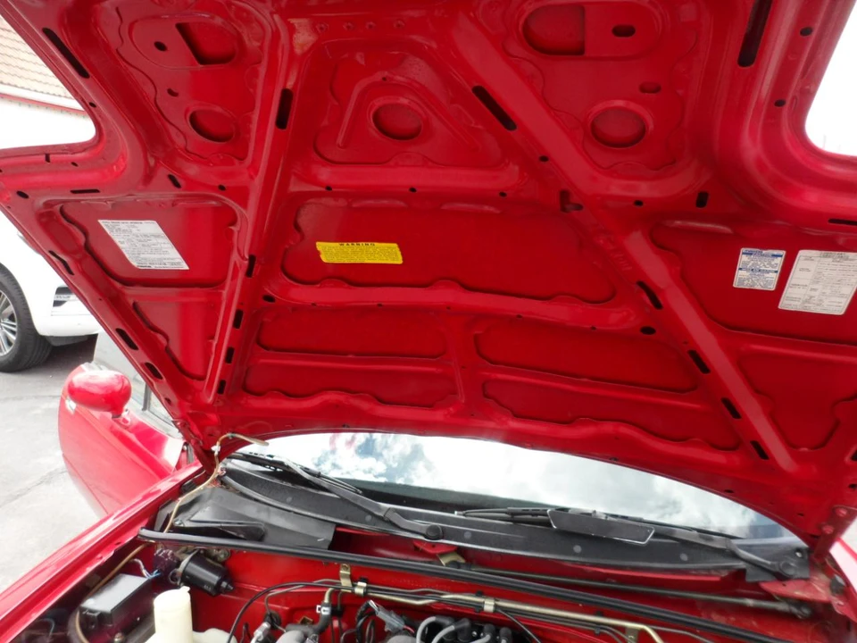 1990 Mazda NA MX-5 Miata - Image 26 of 31