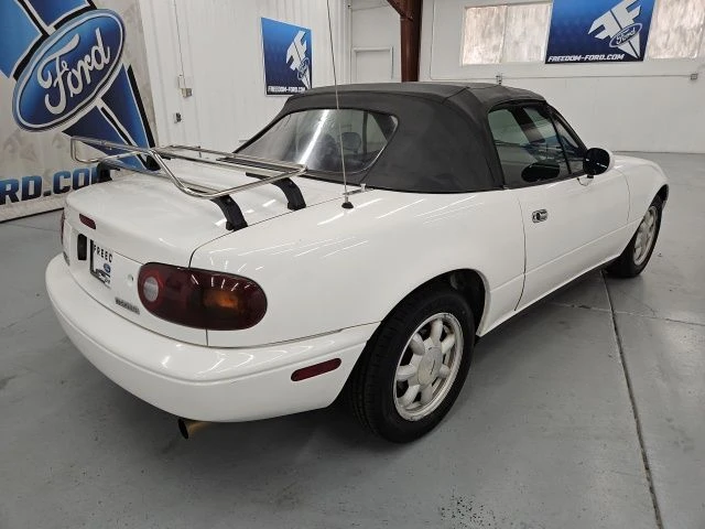 1990 Mazda NA MX-5 Miata - Image 6 of 31