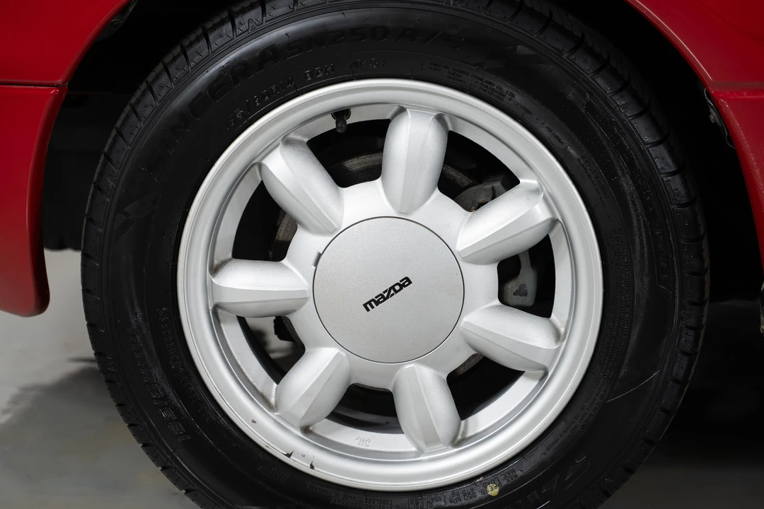 1990 Mazda NA MX-5 Miata - Image 7 of 31