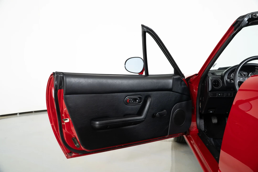 1990 Mazda NA MX-5 Miata - Image 20 of 31