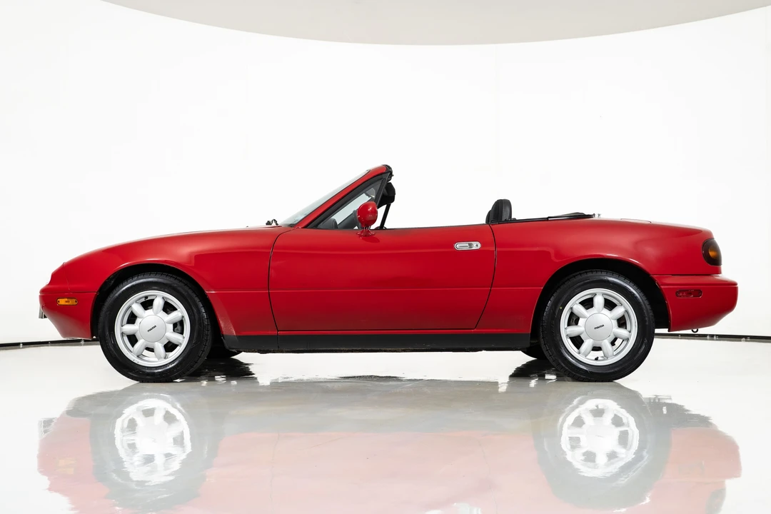 1990 Mazda NA MX-5 Miata - Image 6 of 31