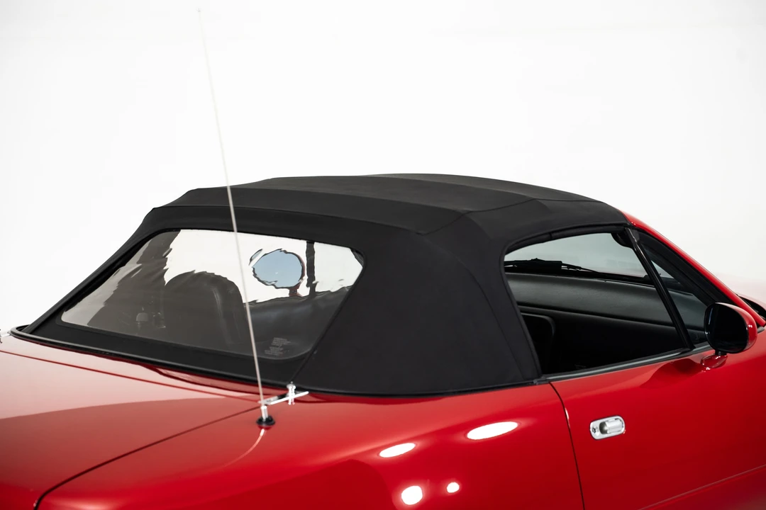 1990 Mazda NA MX-5 Miata - Image 13 of 31
