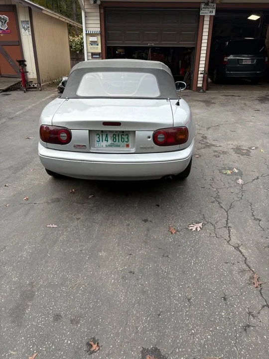 1990 Mazda NA MX-5 Miata - Image 3 of 5