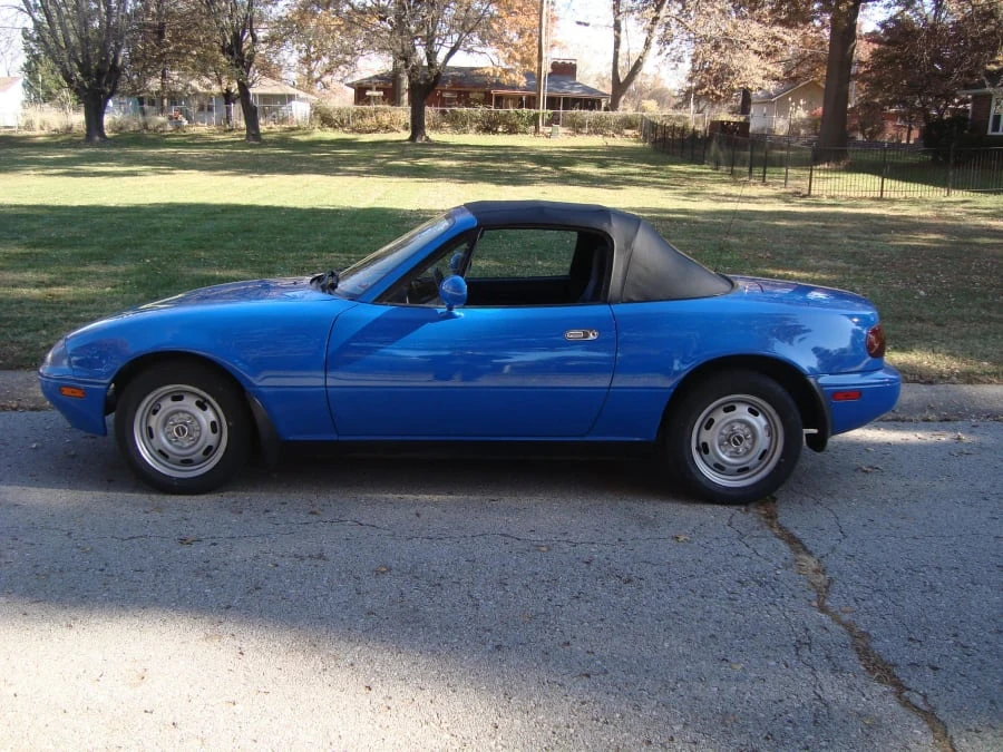 1990 Mazda NA MX-5 Miata - Image 2 of 8