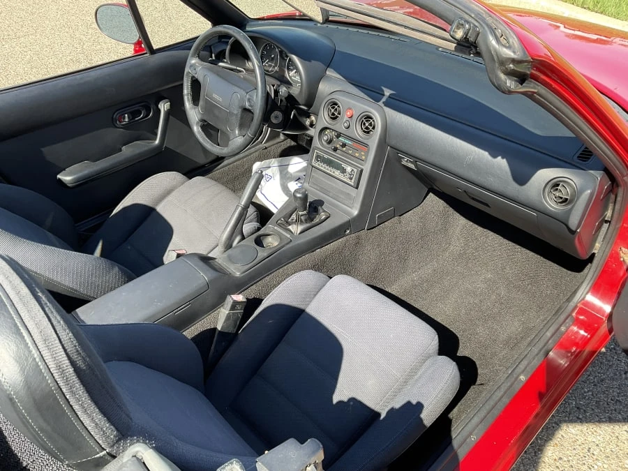 1990 Mazda NA MX-5 Miata - Image 8 of 12