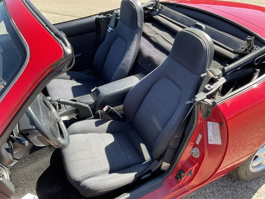 1990 Mazda NA MX-5 Miata - Image 7 of 12