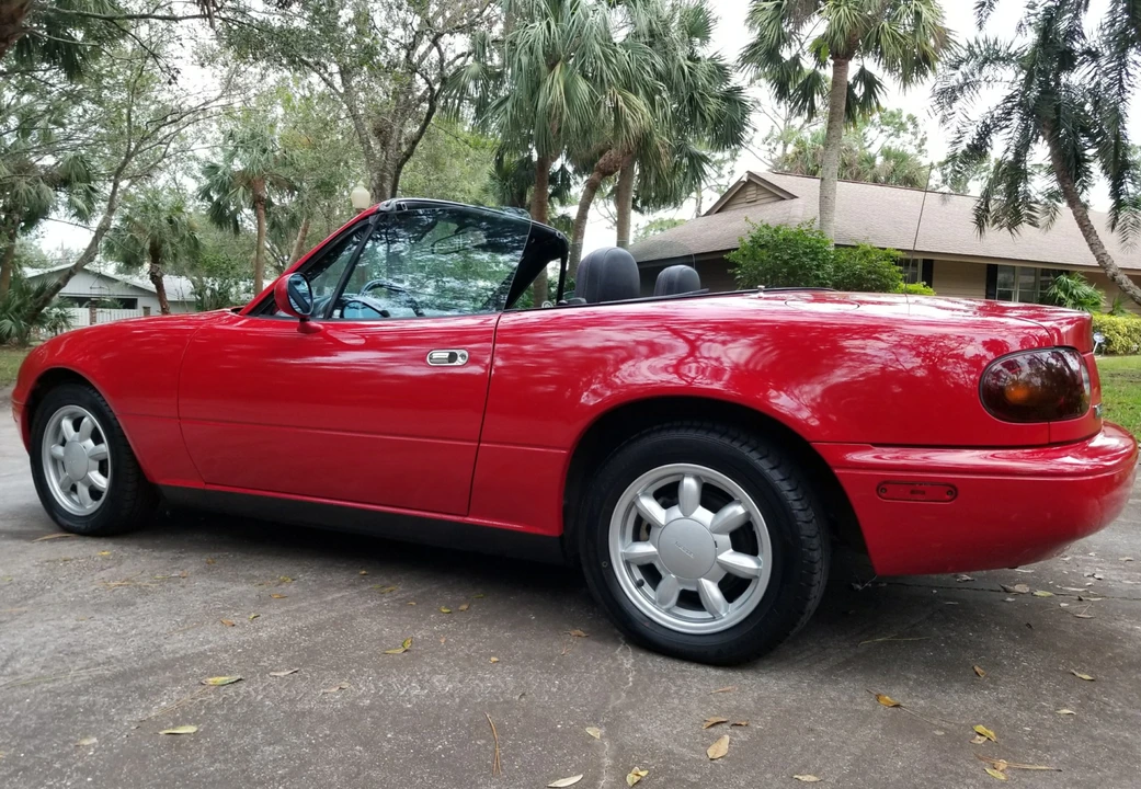 1990 Mazda NA MX-5 Miata - Image 12 of 31