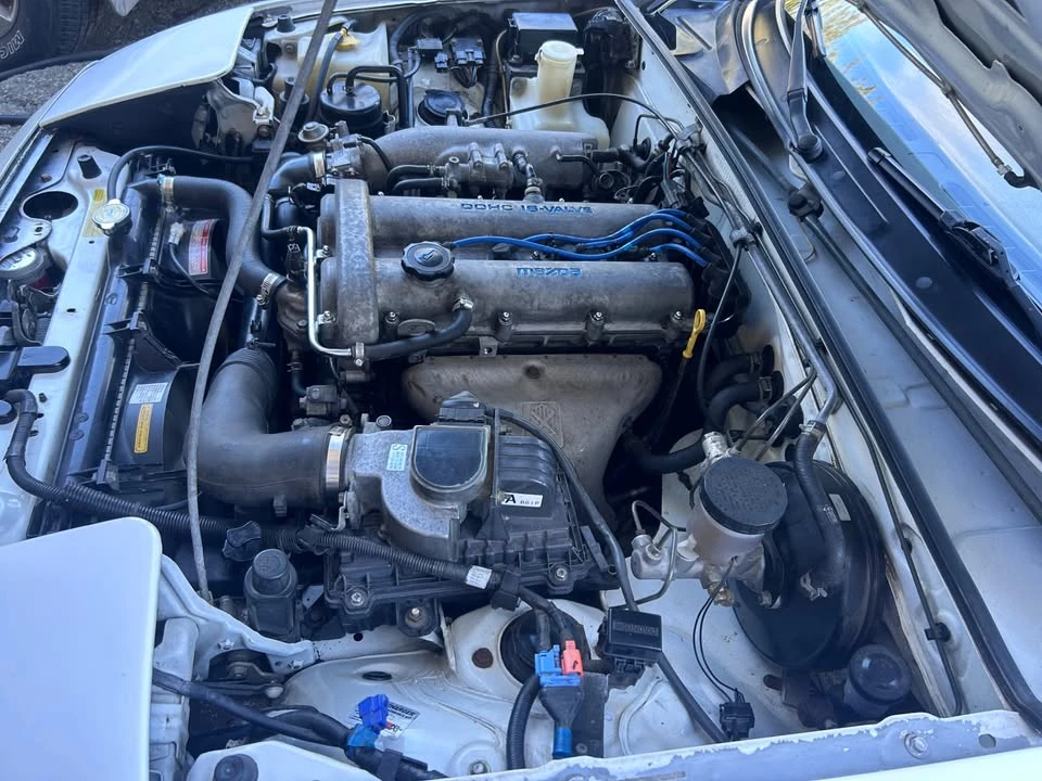 1990 Mazda NA MX-5 Miata - Image 18 of 19