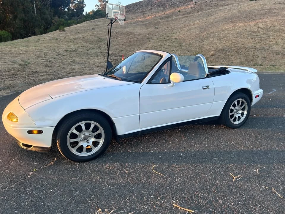 1990 Mazda NA MX-5 Miata - Image 8 of 19