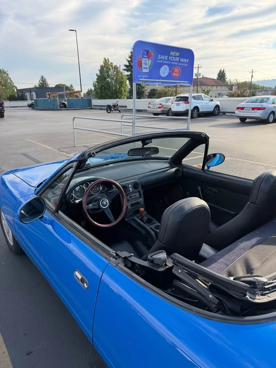 1990 Mazda NA MX-5 Miata - Image 4 of 15