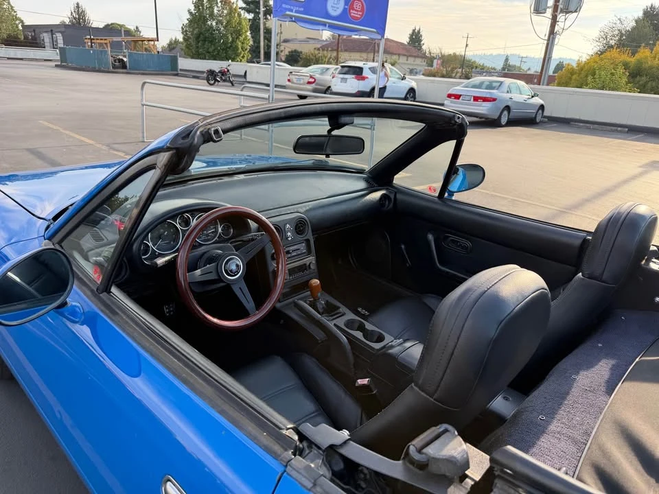 1990 Mazda NA MX-5 Miata - Image 5 of 15