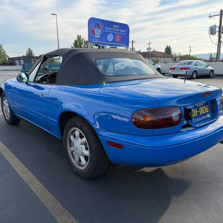 1990 Mazda NA MX-5 Miata - Image 9 of 13
