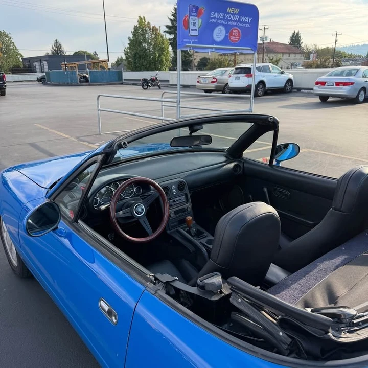 1990 Mazda NA MX-5 Miata - Image 4 of 13