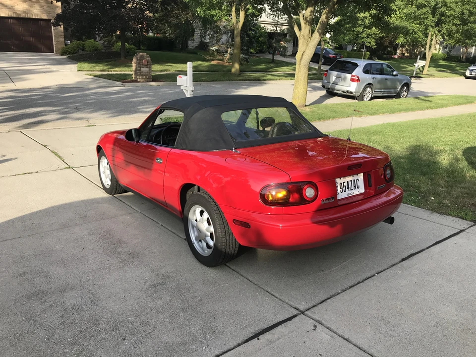 1990 Mazda NA MX-5 Miata - Image 6 of 31