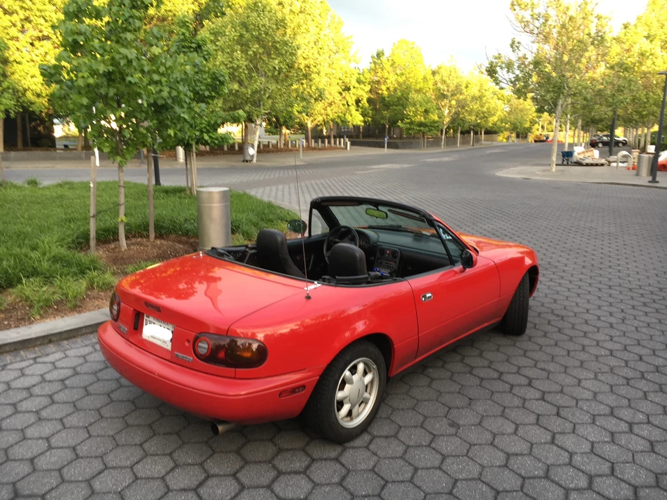 1990 Mazda NA MX-5 Miata - Image 9 of 31