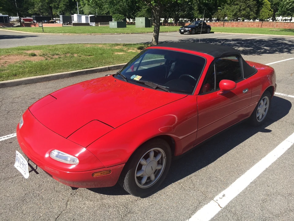 1990 Mazda NA MX-5 Miata - Image 11 of 31