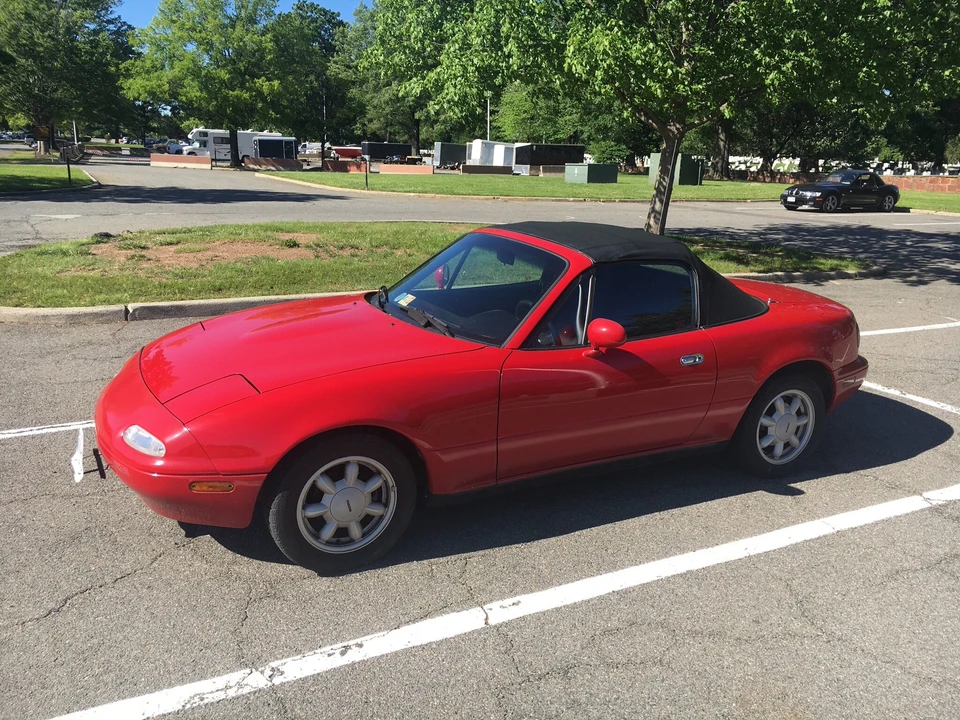 1990 Mazda NA MX-5 Miata - Image 13 of 31