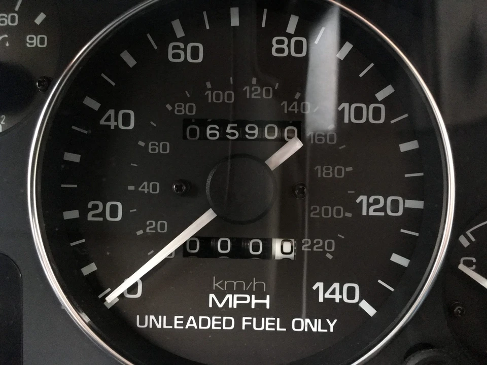 1990 Mazda NA MX-5 Miata - Image 30 of 31