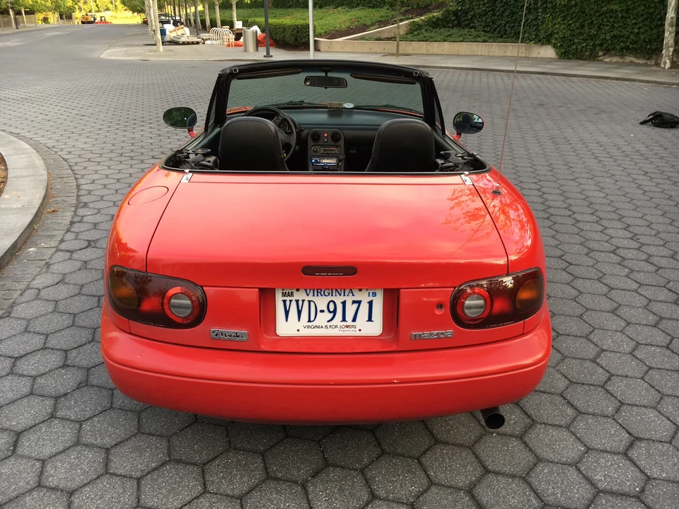1990 Mazda NA MX-5 Miata - Image 6 of 31