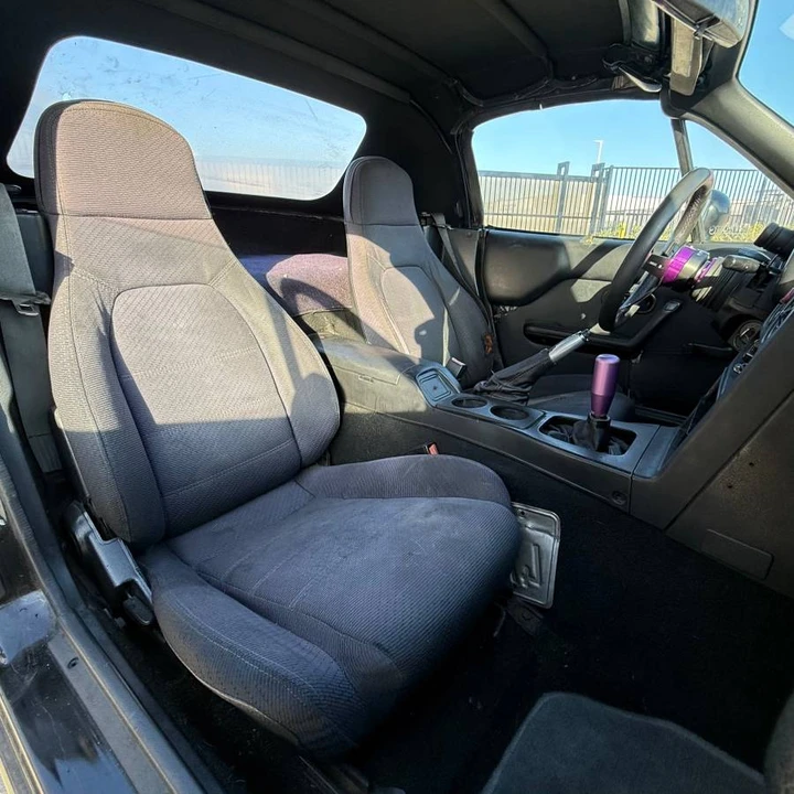 1990 Mazda NA MX-5 Miata - Image 17 of 18