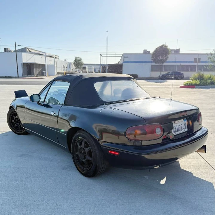 1990 Mazda NA MX-5 Miata - Image 6 of 18