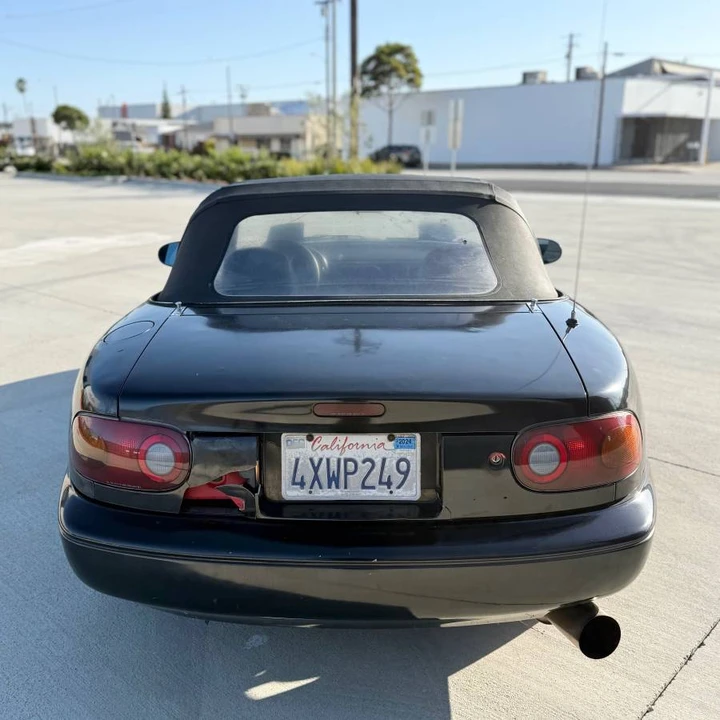 1990 Mazda NA MX-5 Miata - Image 5 of 18