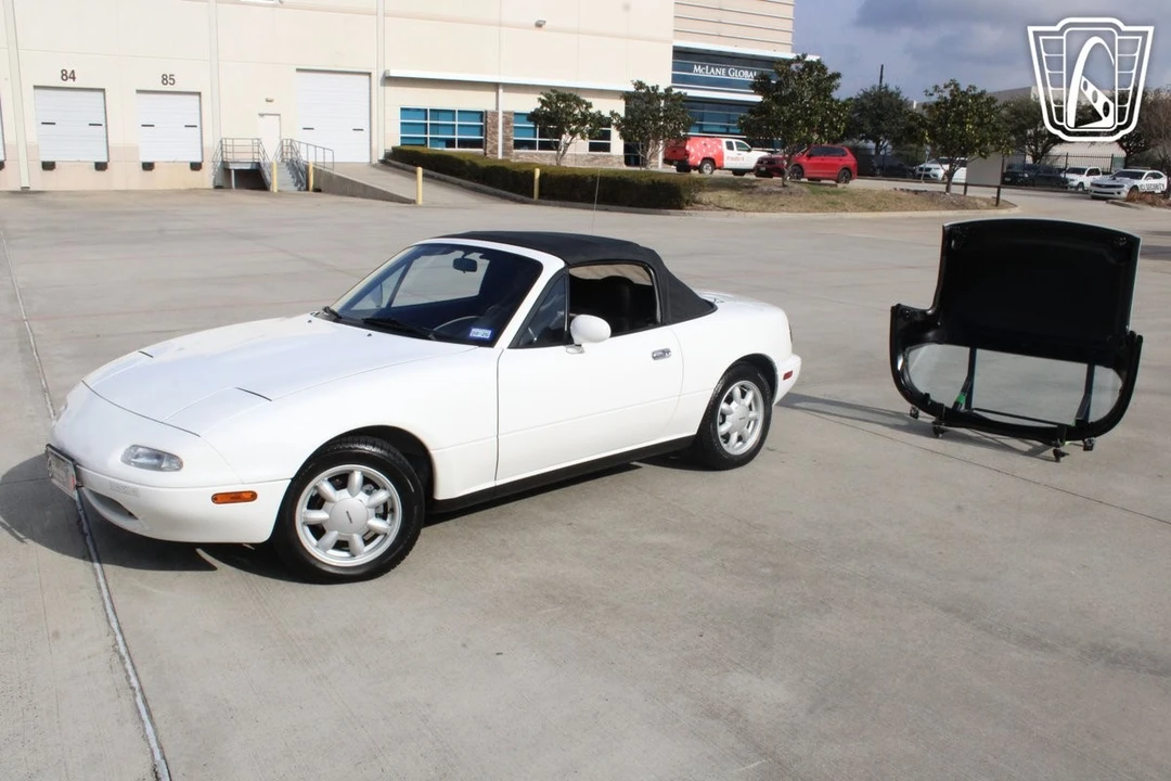 1990 Mazda NA MX-5 Miata - Image 12 of 12