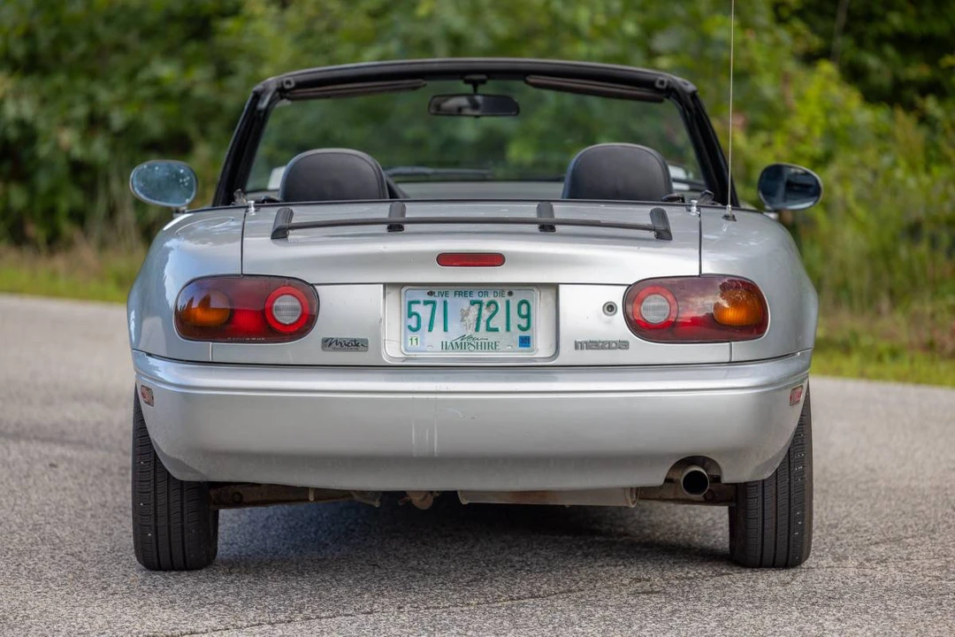 1990 Mazda NA MX-5 Miata - Image 4 of 24