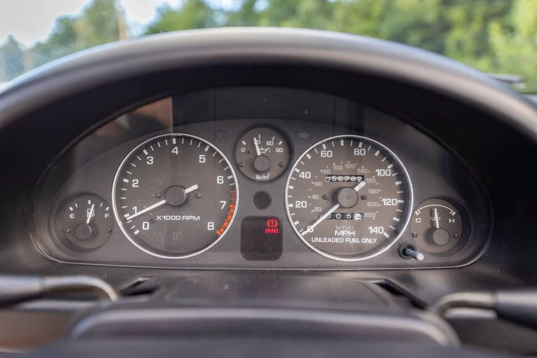 1990 Mazda NA MX-5 Miata - Image 17 of 24