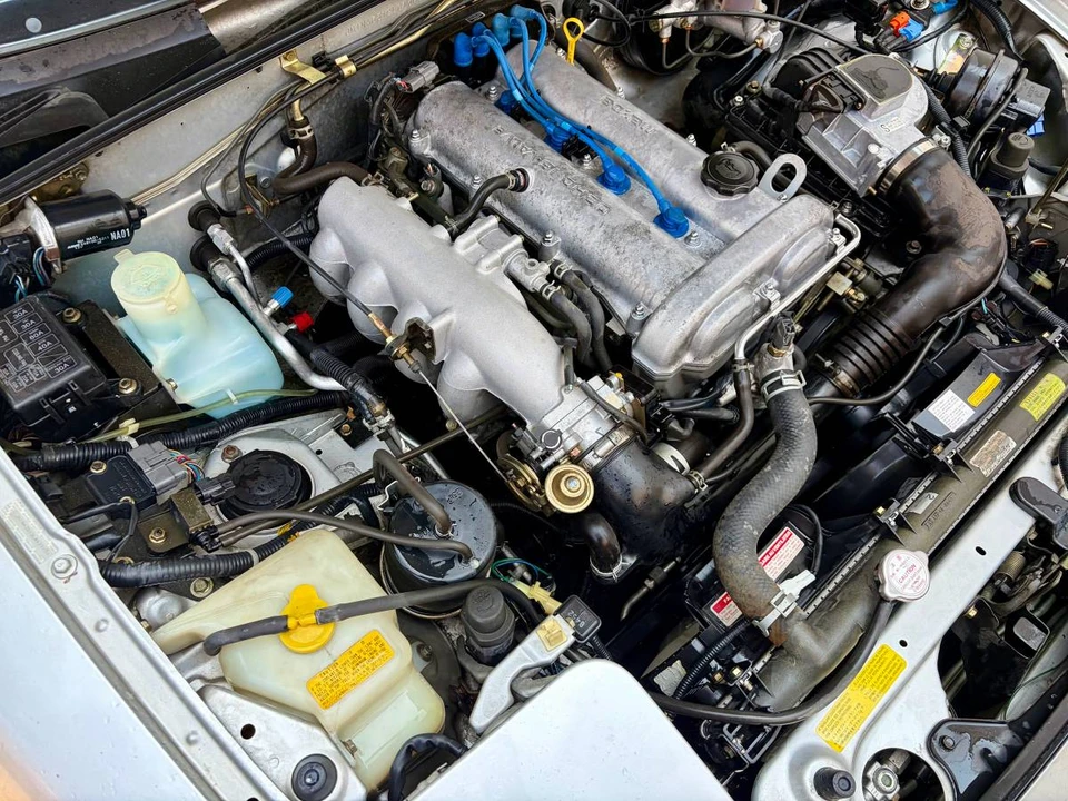 1990 Mazda NA MX-5 Miata - Image 17 of 18