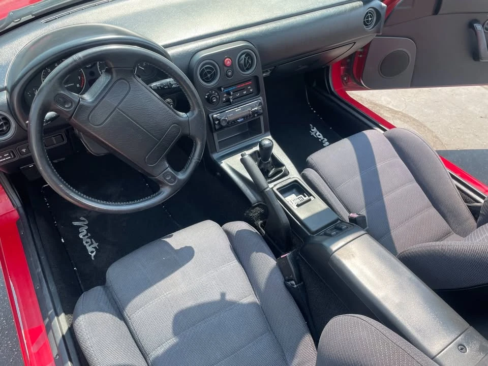 1990 Mazda NA MX-5 Miata - Image 12 of 20