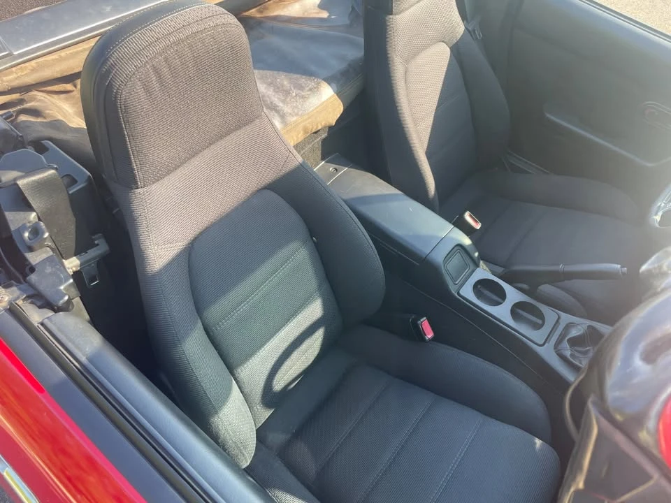 1990 Mazda NA MX-5 Miata - Image 7 of 12