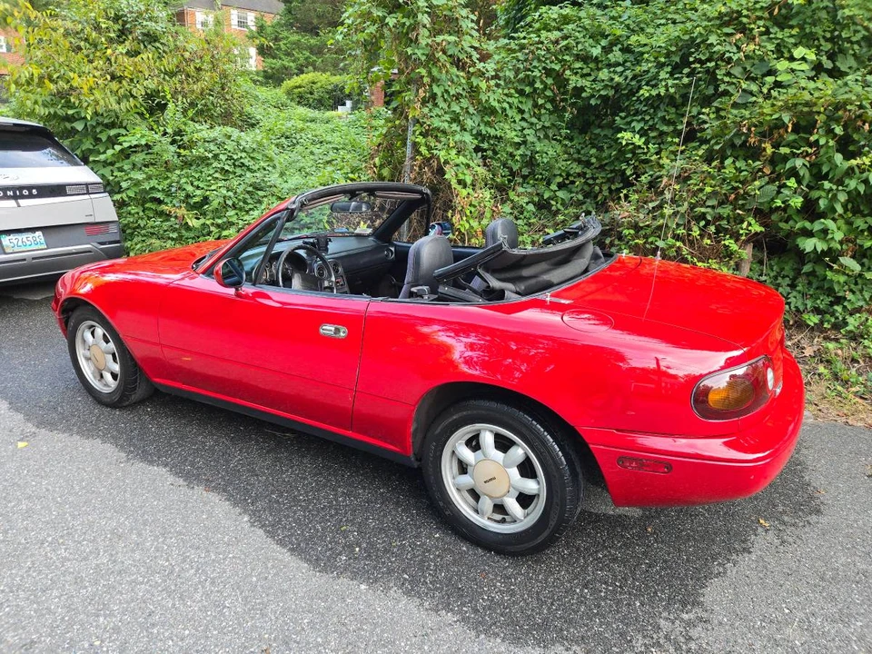1990 Mazda NA MX-5 Miata - Image 4 of 19