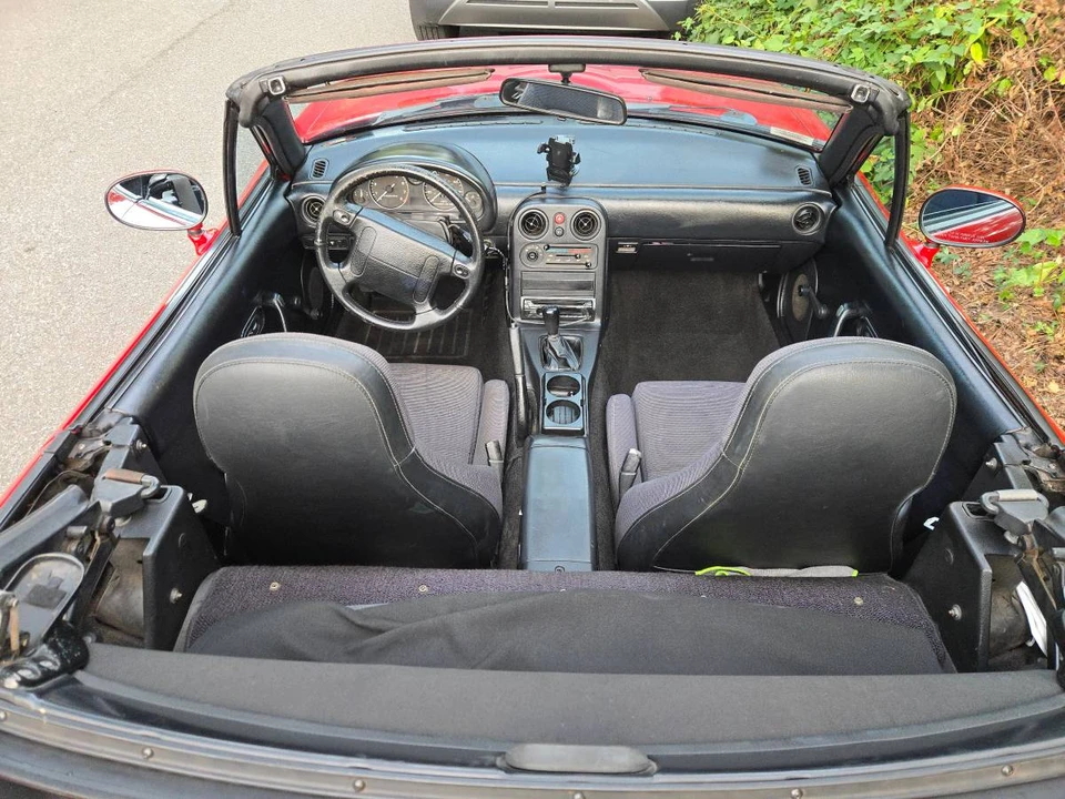 1990 Mazda NA MX-5 Miata - Image 7 of 19