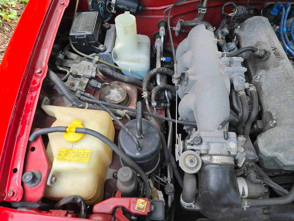 1990 Mazda NA MX-5 Miata - Image 17 of 19