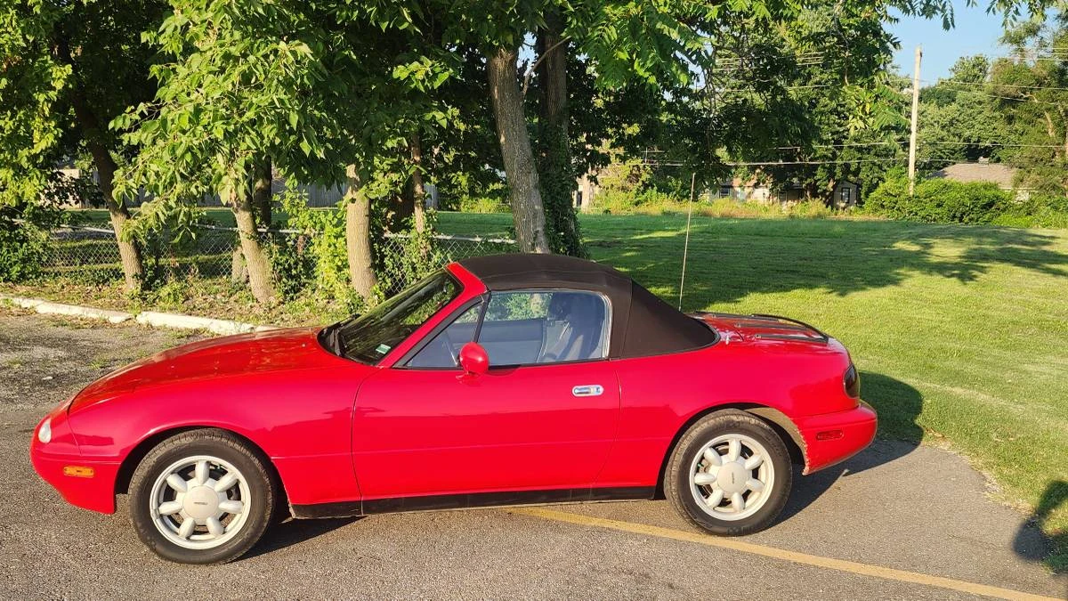 1990 Mazda NA MX-5 Miata - Image 5 of 22