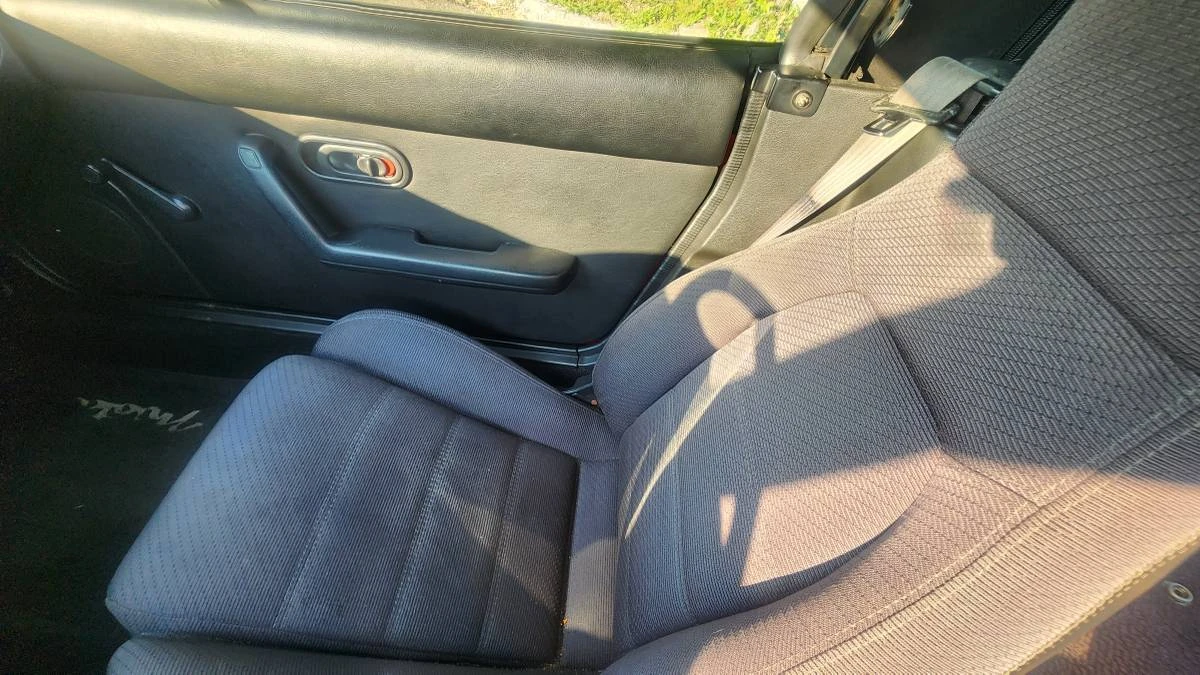 1990 Mazda NA MX-5 Miata - Image 15 of 22