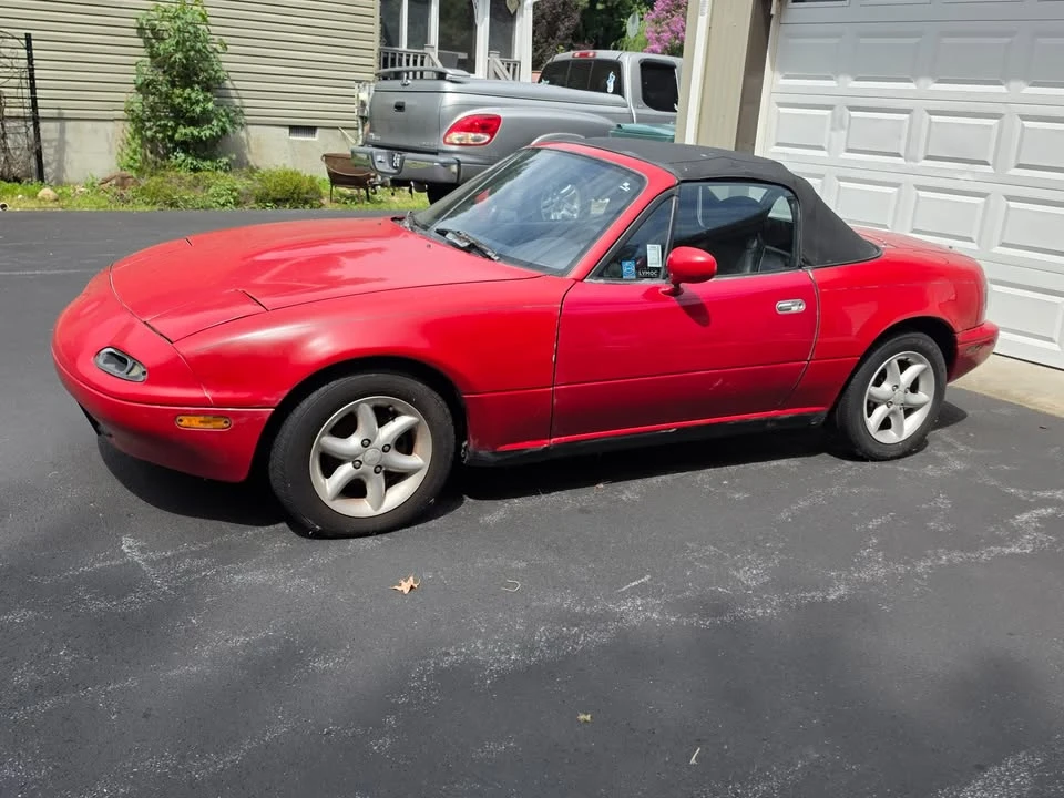 1990 Mazda NA MX-5 Miata - Image 2 of 18