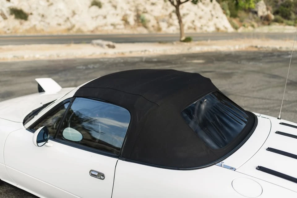 1990 Mazda NA MX-5 Miata - Image 16 of 16
