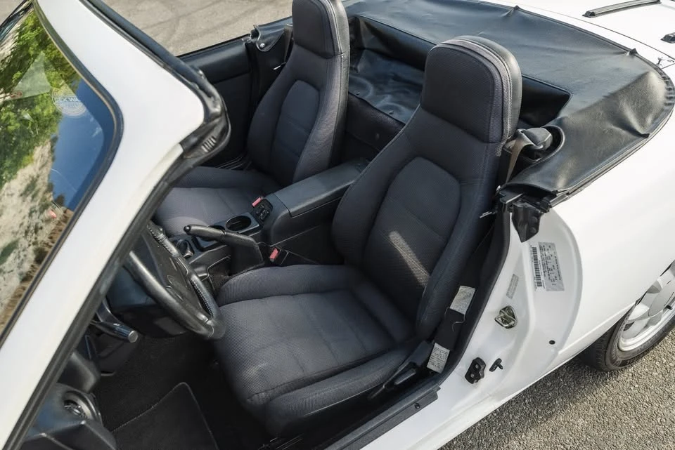 1990 Mazda NA MX-5 Miata - Image 14 of 16
